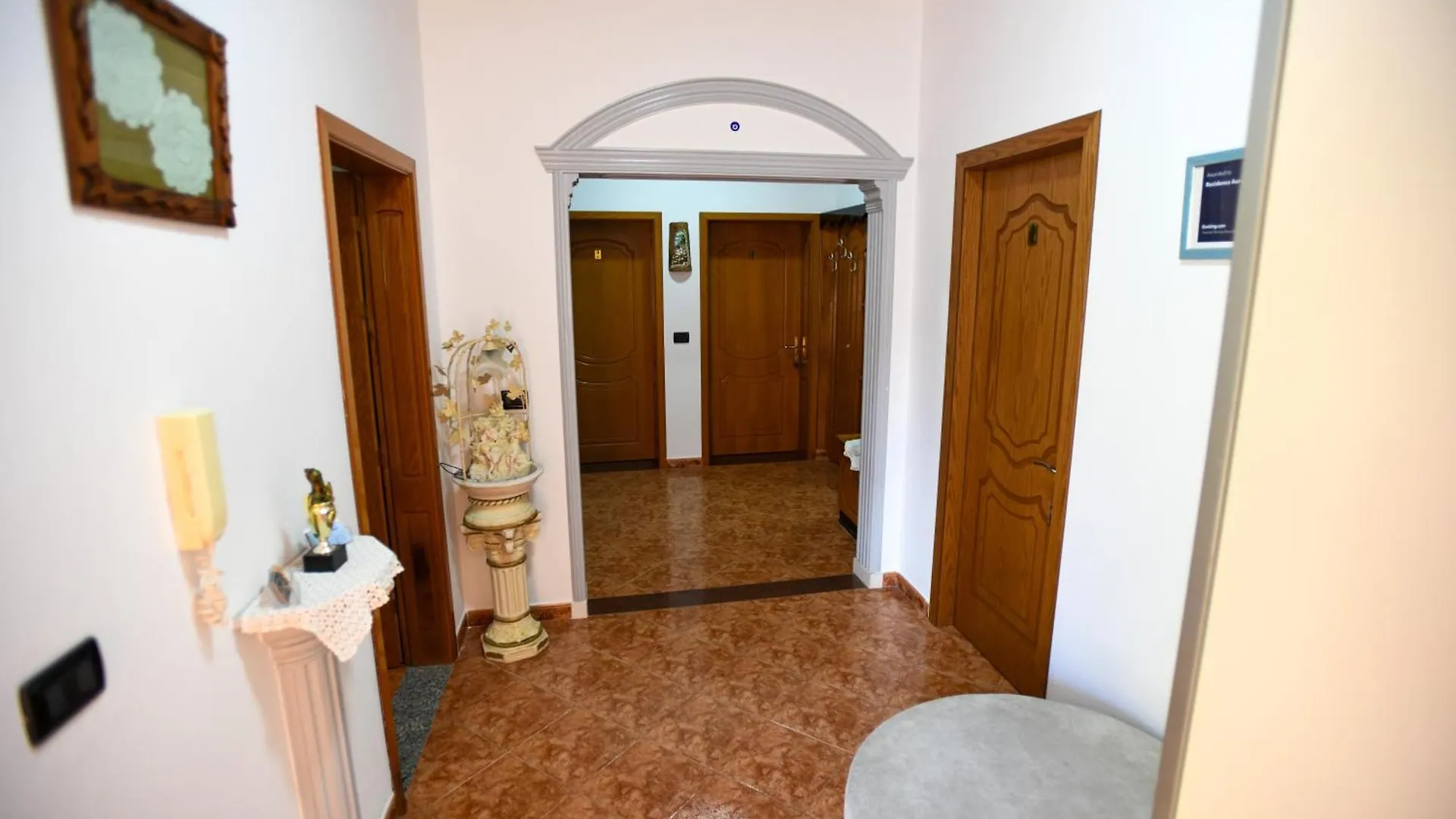 Rezidenca Aurel Center Villa Berat 0*,  Albania
