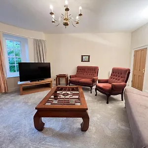 Spacious 2br Flat Sleeps 8 Princes Street Apartamento Edimburgo